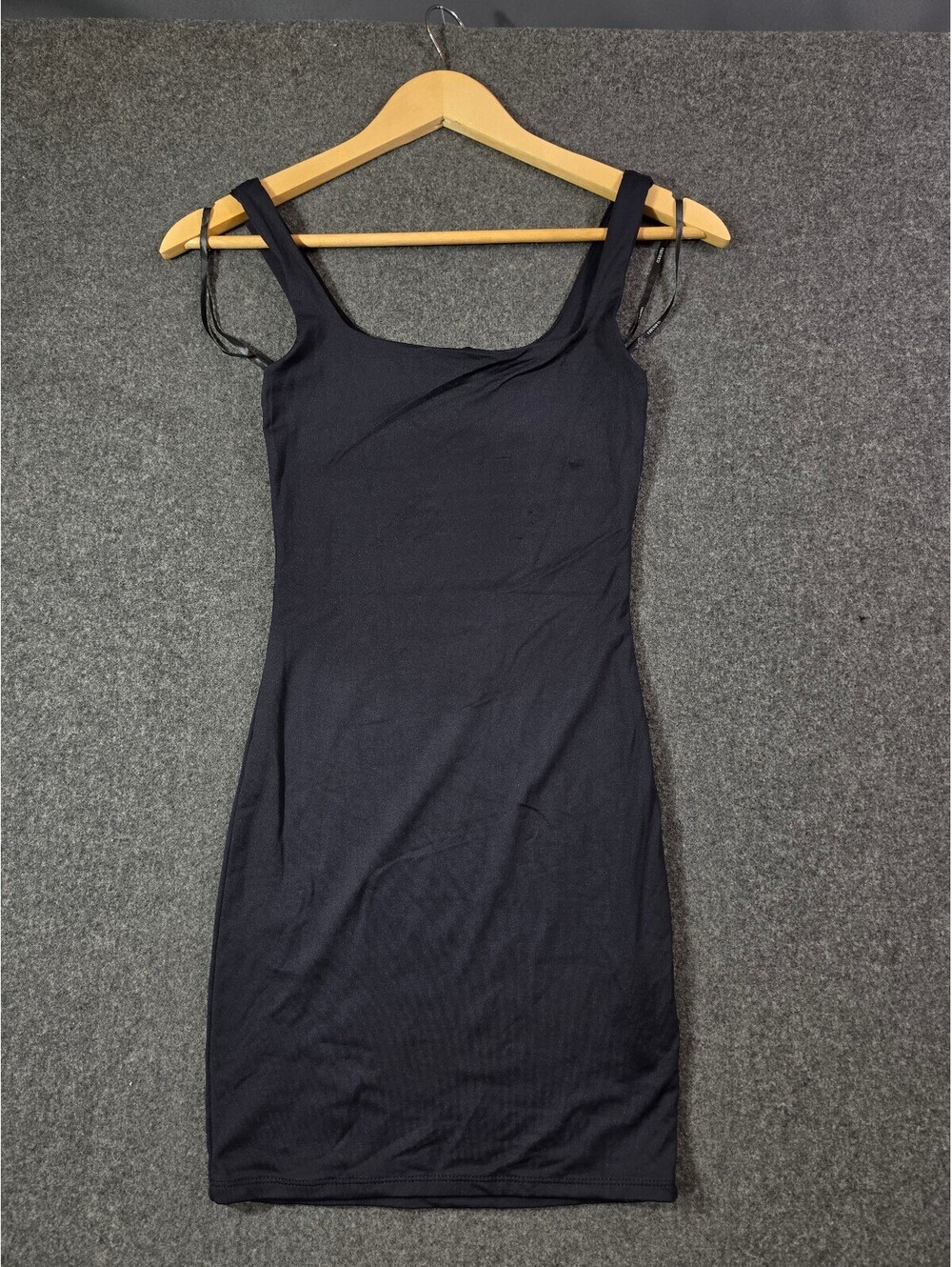 Forever 21 Petite Black Sleeveless Square Neck Dress, Size Small